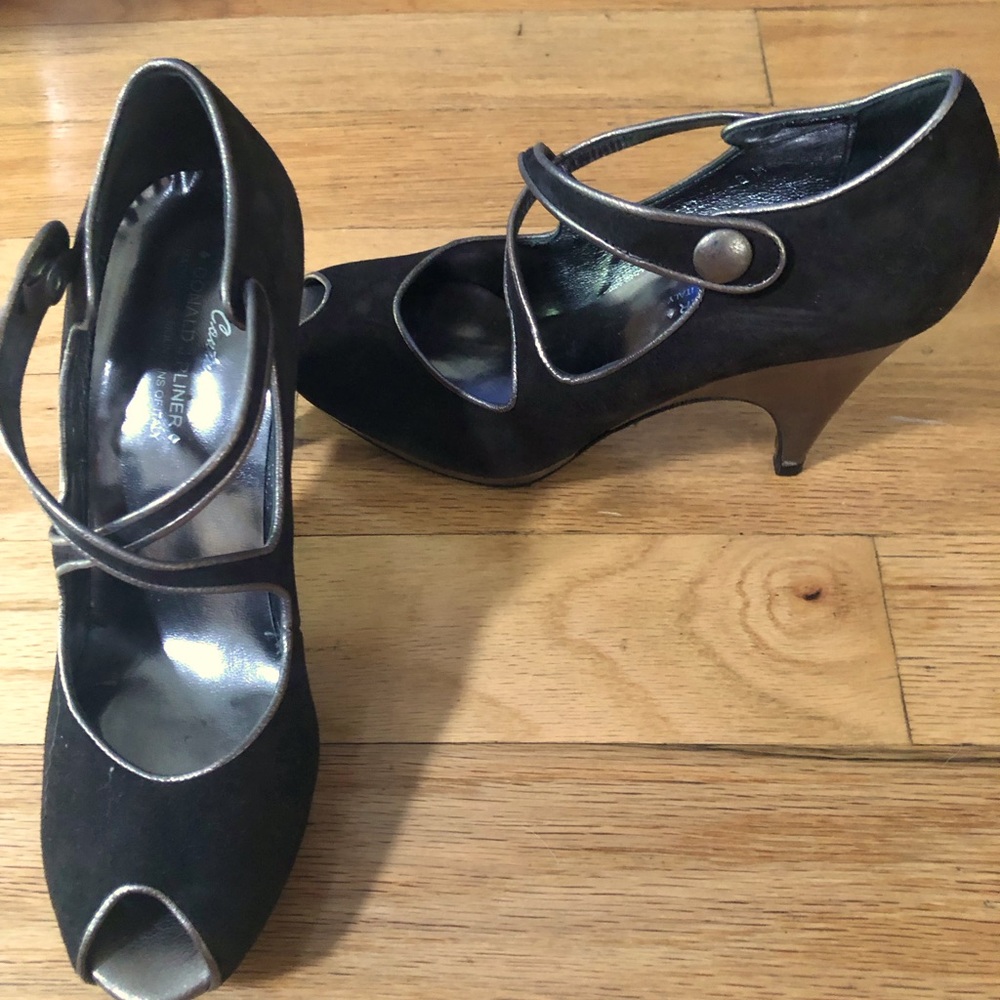 Couture Donald J Pliner pump